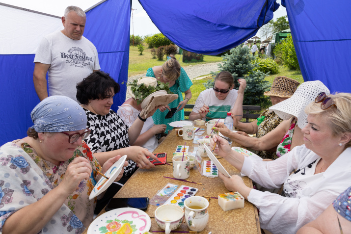 Мастер-класс по росписи Семикаракорской керамики. Фото:М.М.Чумак