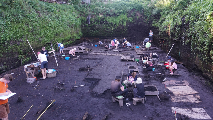 Фото: археологическая школа «Старая Русса — Пятницкой раскоп».