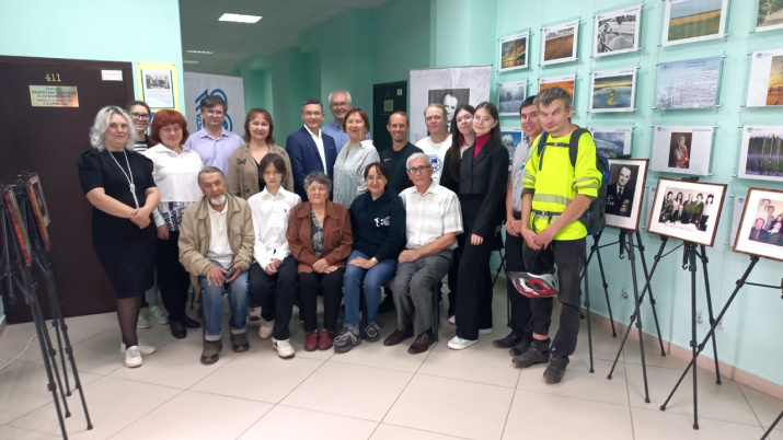 Участники памятных мероприятий в честь 100-летия Е.И. Арчикова. Фото: Чувашское республиканское отделение РГО