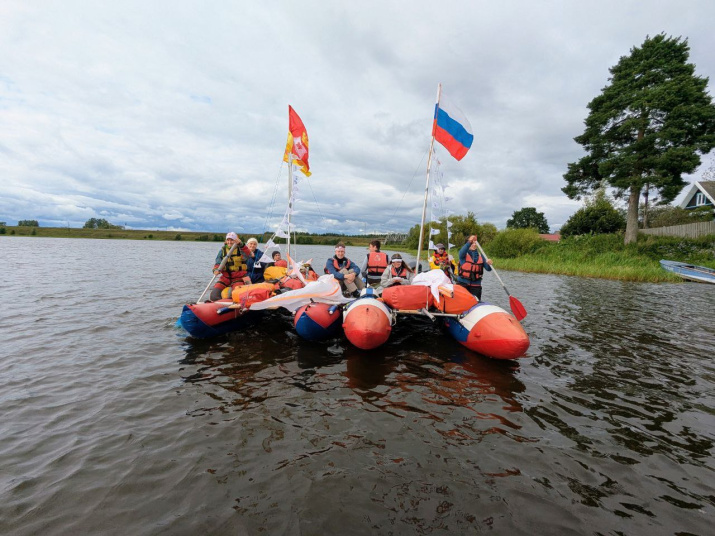Участники студенческой экспедиции в пути. Фото: СМИ - Паруса Победы.