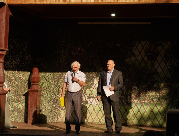 Члены Астраханского отделения РГО выступают на празднике музея. фото Руслана Кондрашина\Астраханское отделение РГО