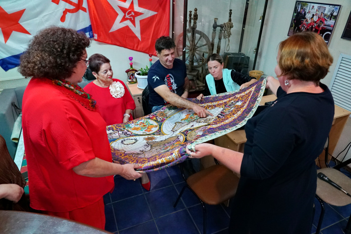 Фотоматериал Бориса Тишулина