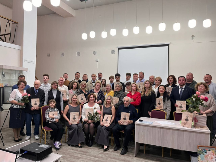 Презентация книги «Война глазами провинциального врача-меломана» в Костроме 15 сентября 2025г.