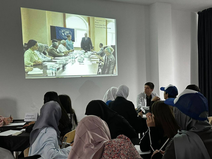 «НЕурок географии» в колледже. Фото: Пресс-служба РГО в Республике Ингушетия «НЕурок географии» в колледже. Фото: Пресс-служба РГО в Республике Ингушетия