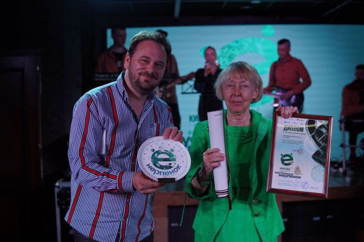 Награждение победителей конкурса в рамках кинофестиваля "Хрустальный нерпенок" (фото с сайта Министерства культуры Республики Бурятия, 2024 г.)