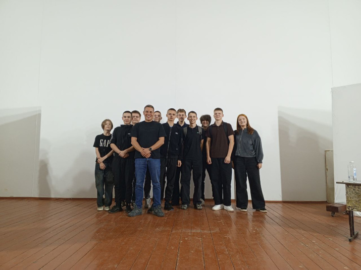 Встреча в школе №7 в Боровичах. Фото: Наталья Стафеева