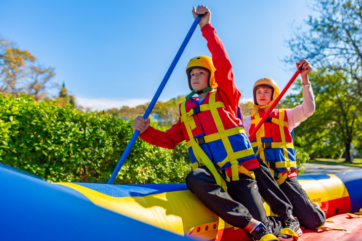 Юные путешественники приняли участие в мастер-классах. Фото: Орленок