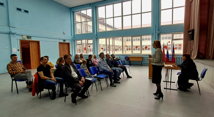 Екатерина Титовец рассказала о конкурсе. Фото: Армавирское отделение РГО