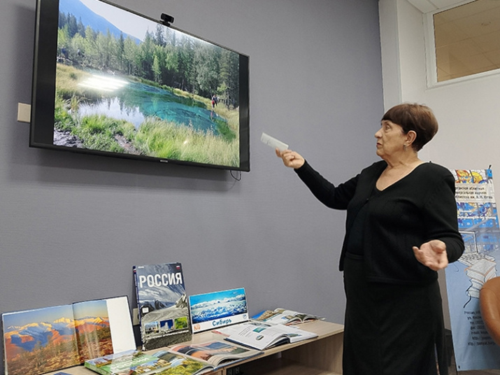 Фотограф-путешественник Любовь Абрамовская. Фото: Курганская областная библиотека им. А.К. Югова