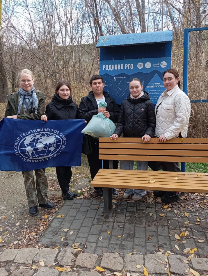 Источник и прилежащая территория находятся в хорошем состоянии. Фото: Сергей Глазов