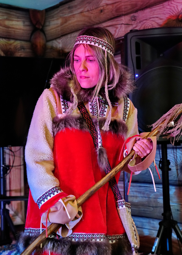 Тойон племени Бобровый Дом - Келилын - Анна Минеева