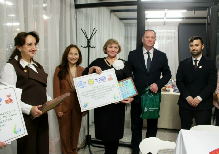 Участники церемонии награждения. Фото: пресс-служба Минприроды Чувашии