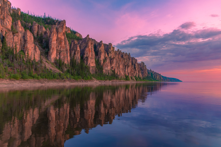 «Ленские столбы на закате». Фото: Сергей Немцев