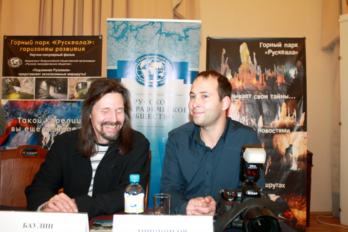 Александр Баулин (слева) и Олег Минников. Фото: Татьяна Николаева