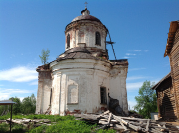 Заброшенная церковь