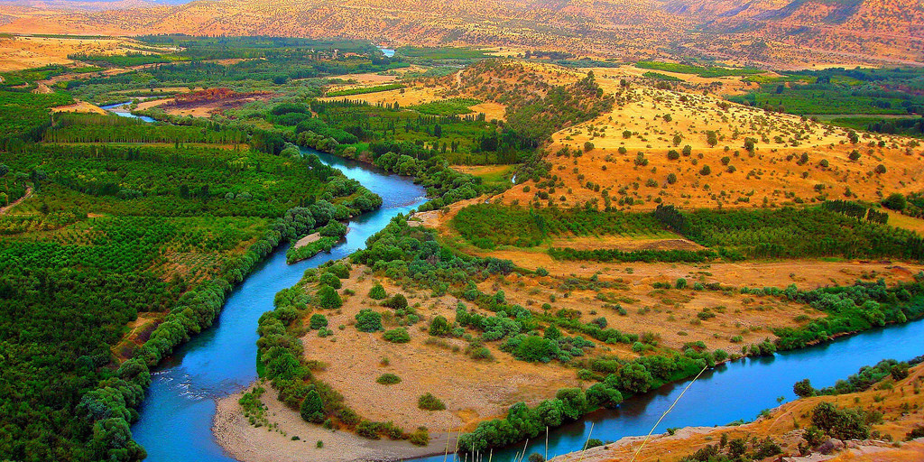 Река тигр в древнем мире. Река Евфрат. Река тигр в Ираке. Долина рек тигр и Евфрат. Река тигр Месопотамия Otter.