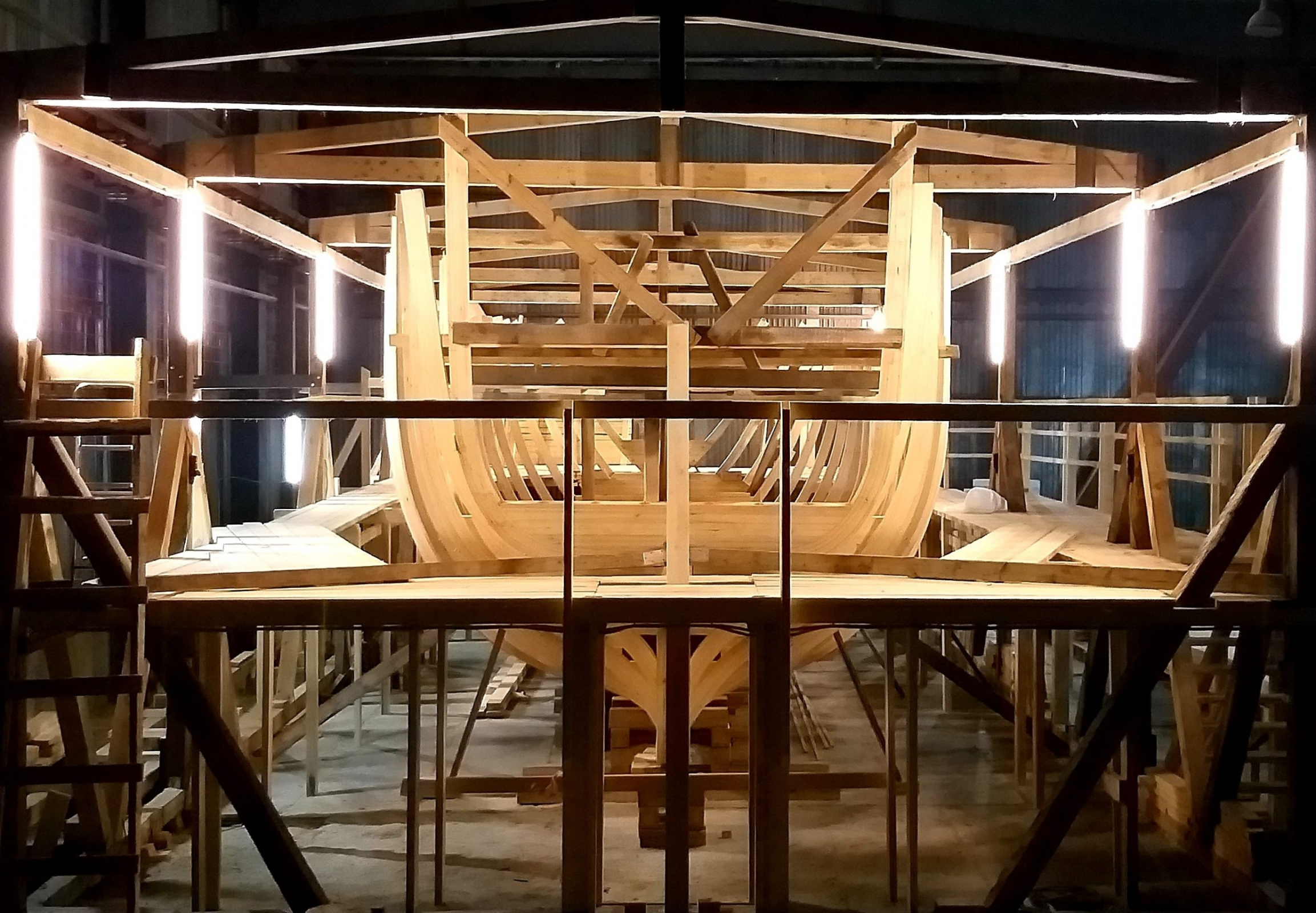 Поморское судостроение. Судоверфь поморский коч. Арктическая школа традиционного деревянного судостроения. Поморская верфь. Арктическая школа традиционного деревянного судостроения.