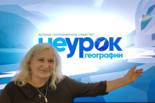 И.Прыгунова выступает с лекцией. Фото: Е.Лубашевская