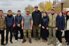 Международная группа участников экспедиции. Фото: Максим Иванов / Астраханское отделение РГО