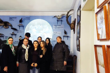 Фото на память в Национальном музее РД. Фото: предоставлено Дагестанским заповедником