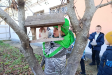 Юные экологи накормили птиц. Фото: Крымское отделение РГО