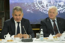 Президент Русского географического общества Сергей Шойгу и Первый Вице-президент РГО академик Николай Касимов на заседании Медиаклуба 14 сентября 2016г. Фото: Вадим Савицкий