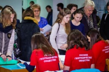 Регистрация участников олимпиады по географии среди школьников Крыма (Фото: К. Гасица)