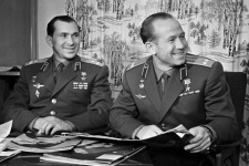 Космонавты Павел Беляев, уроженец Вологодской области, и Алексей Леонов.