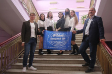 Организаторы диктанта в АГУ