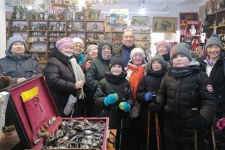 Блошиный рынок в с. Николо-Берёзовка. Фото Краснокамского отделения РГо в РБ