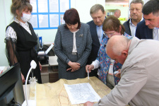 Губернатор Ситников С.К. на встрече в Библиотеке. Фото Шарьинского местного отделения РГО