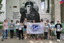 Одна из команд — участниц экологического квеста во время проведения акции "Ночь географии". Фото Ульяновского отделения РГО