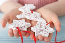 Пример новогодних игрушек. Фото с открытых интернет-источников