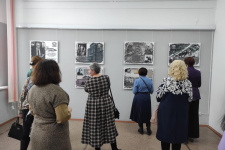 Выставка РГО в Лесосибирске. Фото: Мария Лебедева