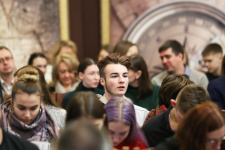 Students. Photo: RGS Headquarters in St. Petersburg