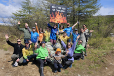 Участники акции "Чистый берег". Фото Ольги Мафтиевич