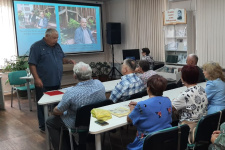 Выступление В. Ковальчука перед участниками презентации в ЦБ им. Крупской 24.08.2024 г. 