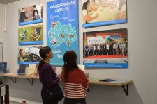 На открытии выставки "Новосибирская область: познавай, исследуй, строй!" Фото Екатерины Вронской