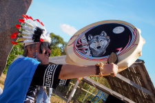 Шаман племени Бобровый Дом, фото Юрис Жардецкис