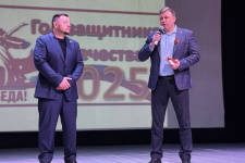 Председатель Костромского РГО Дмитрий Шнур и глава Солигаличского округа Александр Вакуров