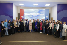 Участники стратегической сессии «Сервисная экономика ЕАО». Фото: Лидии Чурилиной