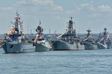 Черноморский флот в парадном строю. Фото: Юрий Югансон/Севастопольское городское отделение РГО (Архив СГО РГО)