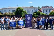 Члены Севастопольского городского отделения РГО на выставке. Фото: Юрий Югансон/Севастопольское городское отделение РГО