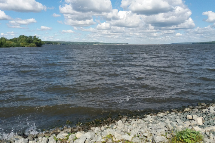 Сурское водохранилище пляж