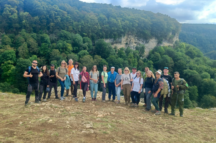 Научно-познавательная экскурсия для гидов Адыгеи в ущелье Мишоко. Фото: Жанна Фролова