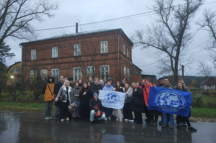 Автор: Валентина Иконникова-Сальникова