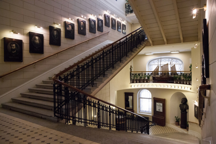 Штаб-квартира Русского географического общества в Санкт-Петербурге. Фото: Андрей Стрельников