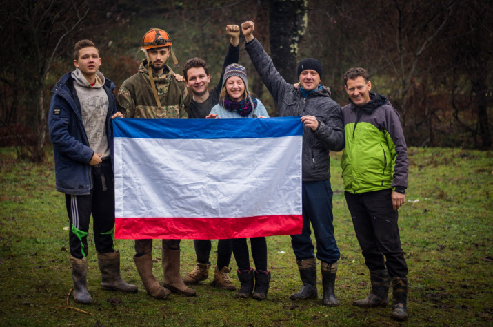 Члены Молодежного клуба РГО - участники экспедиции "Мчишта-2018" (Фото - К. Гасица Члены Молодежного клуба РГО - участники экспедиции "Мчишта-2018" (Фото - К. Гасица)