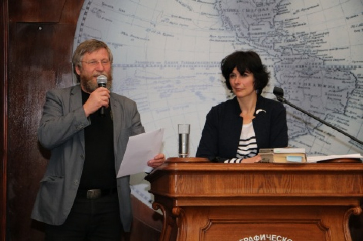 Chairman of the Polar Commission Victor Boyarsky is presenting Maria Gavrilo’s mission. Photo by: Tatiana Nikolaeva