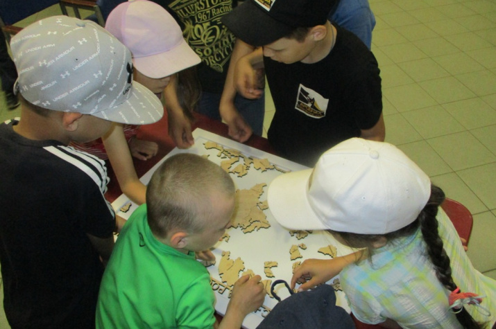 Акция "География - детям". Фото Е. Гончаров